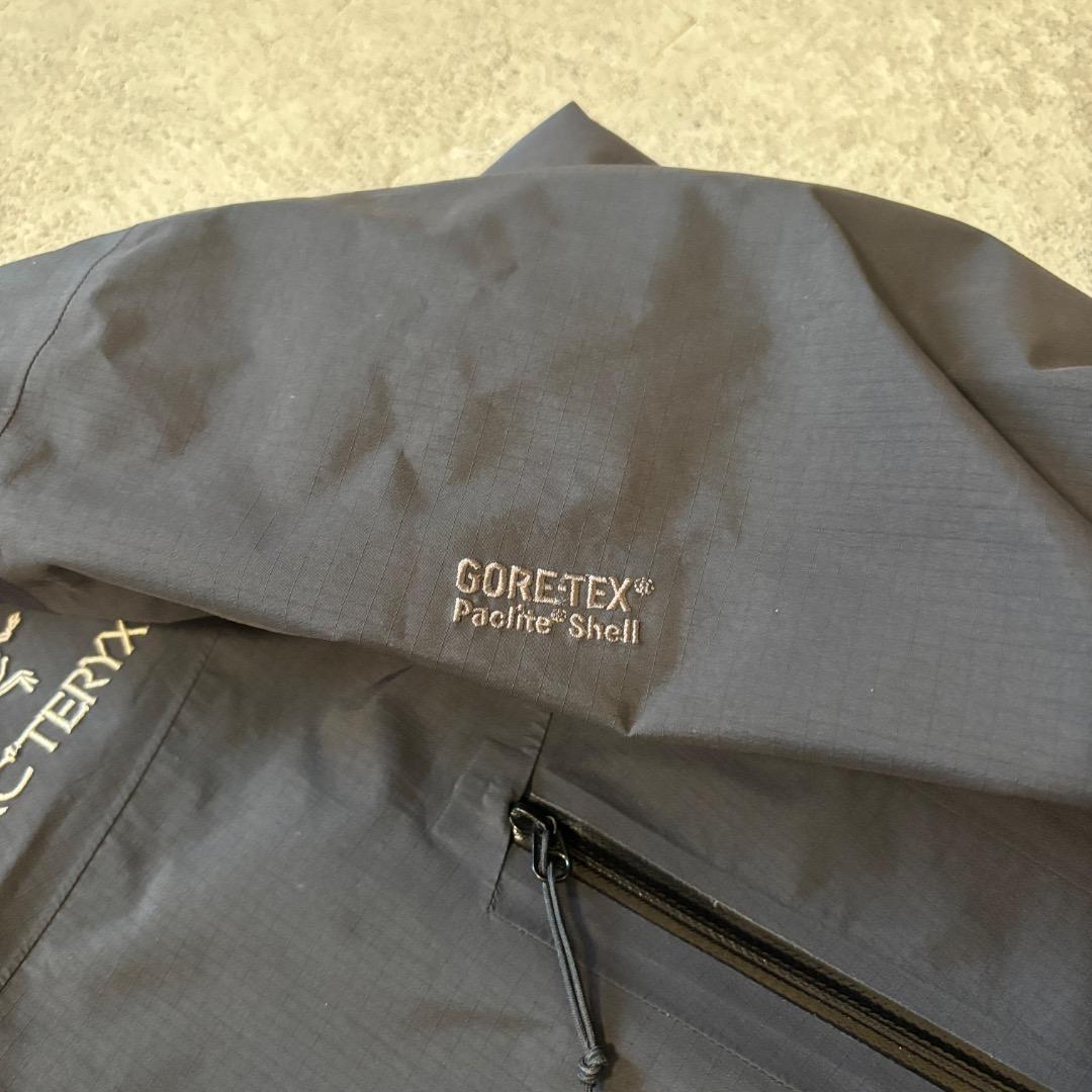 と*あ様 ⭐︎激レア⭐︎ arc'teryx Theta SL Black アー