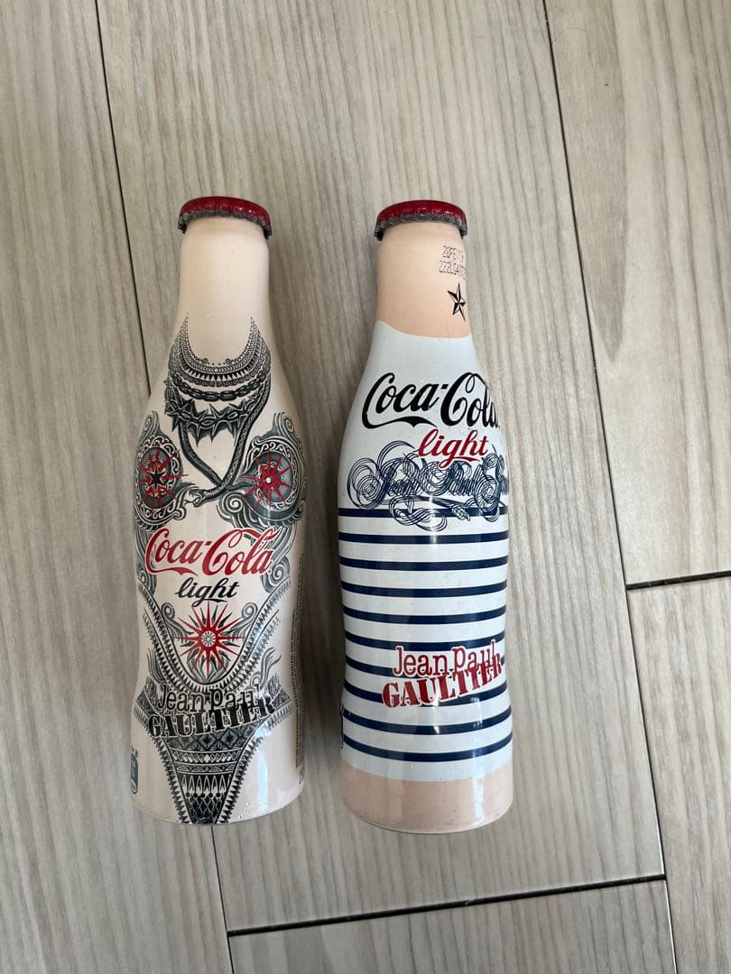 日本未発売　コカコーラ　ジャンポールゴルチエ　限定デザイン