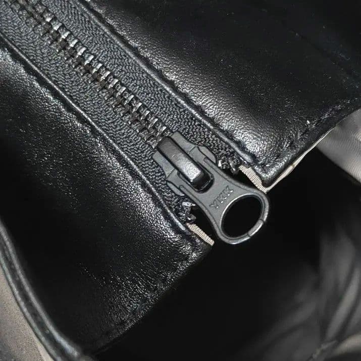 ユナイテッドアローズ　ブラック　レザートートバッグ