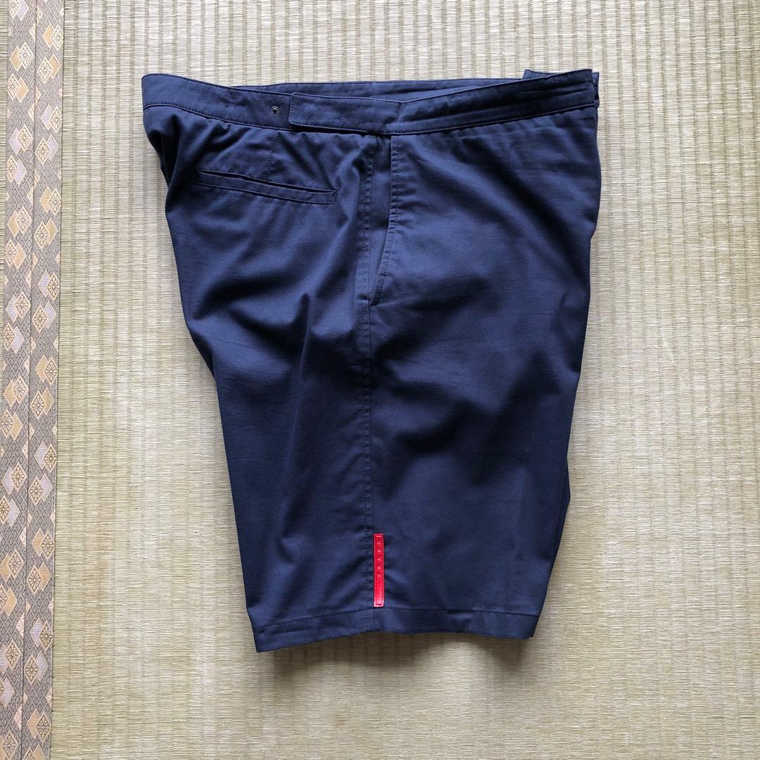 PRADA ネイビー ハーフパンツ　52