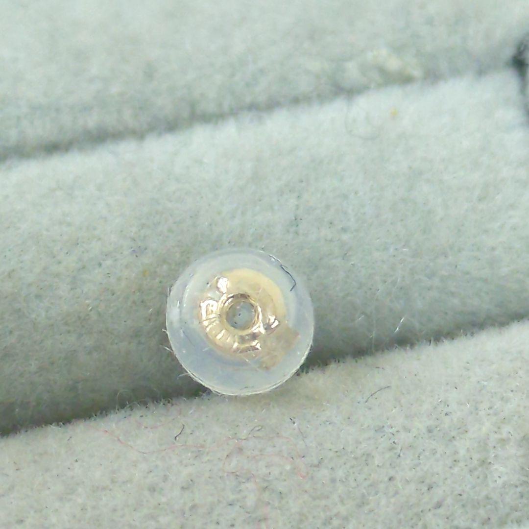 ヨンドシー 4℃ K10 ピアス ライトグリーン クリスタルラインストーンパール