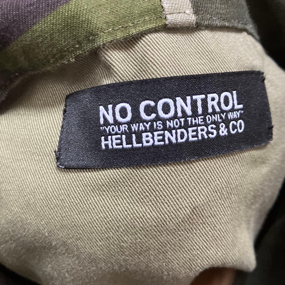 XL HELLBENDERS&CO Circle Logo マウンテン　パーカー