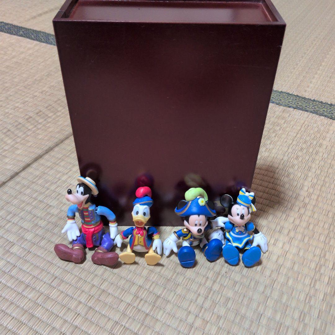 ディズニーシーグランドオープン記念ビスクフィギュアセット限定品