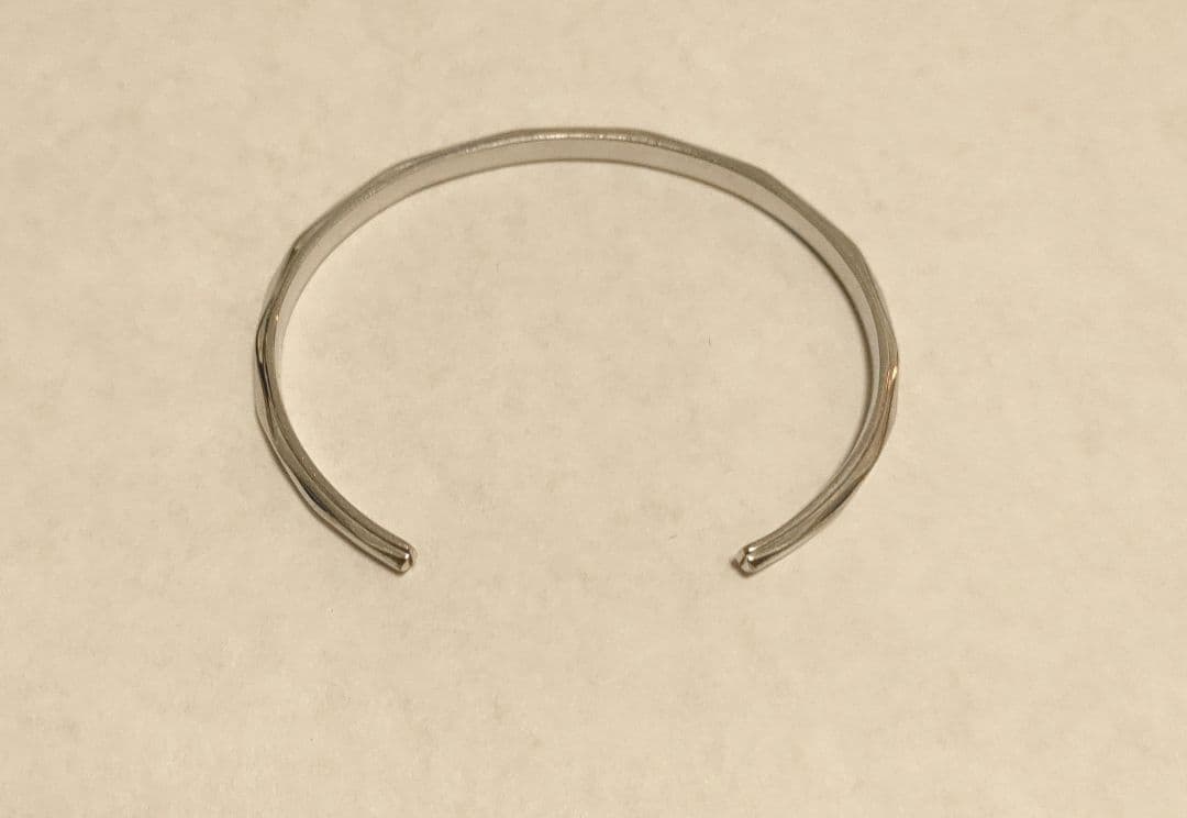 LION HEART-ライオンハート- リムバングル/シルバー925