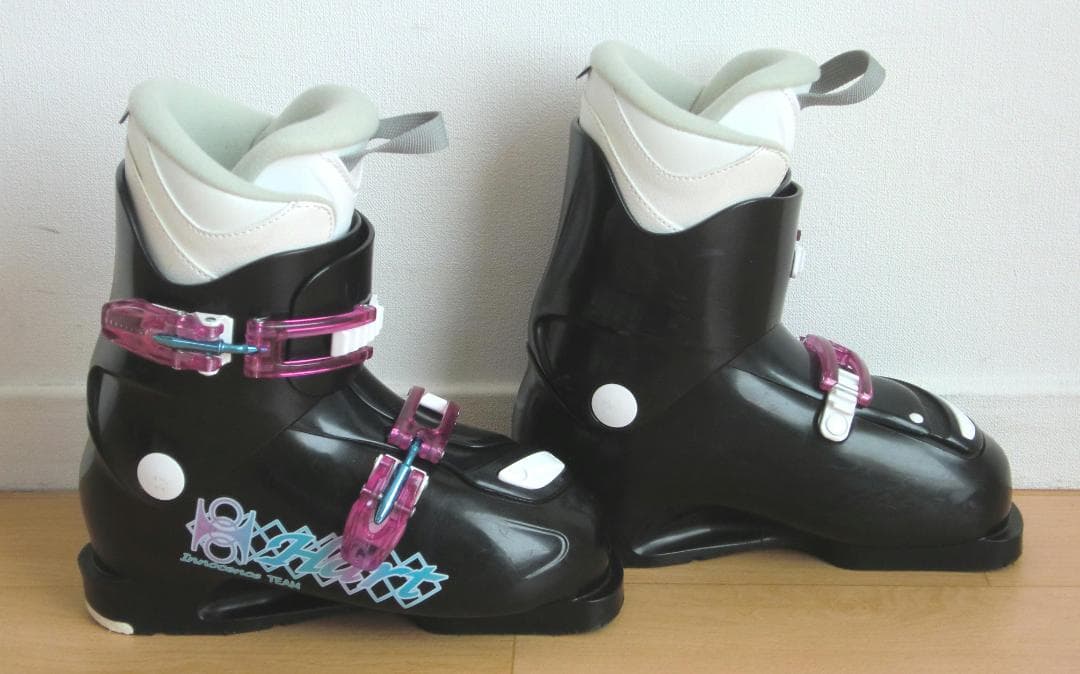 ■■送料無料■ジュニア用スキーフルセット■板130靴23■WAX済■女の子■■