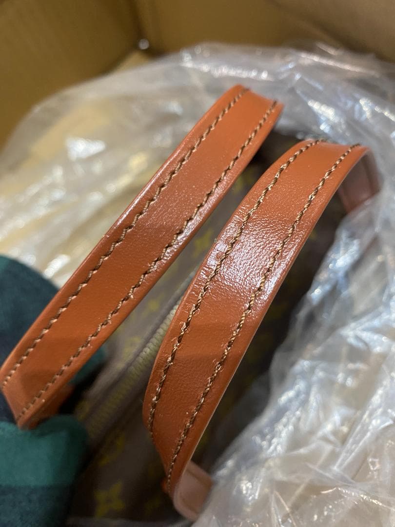 ラ*様 LOUIS VUITTON モノグラム パピヨン ハンドバッグ Y196