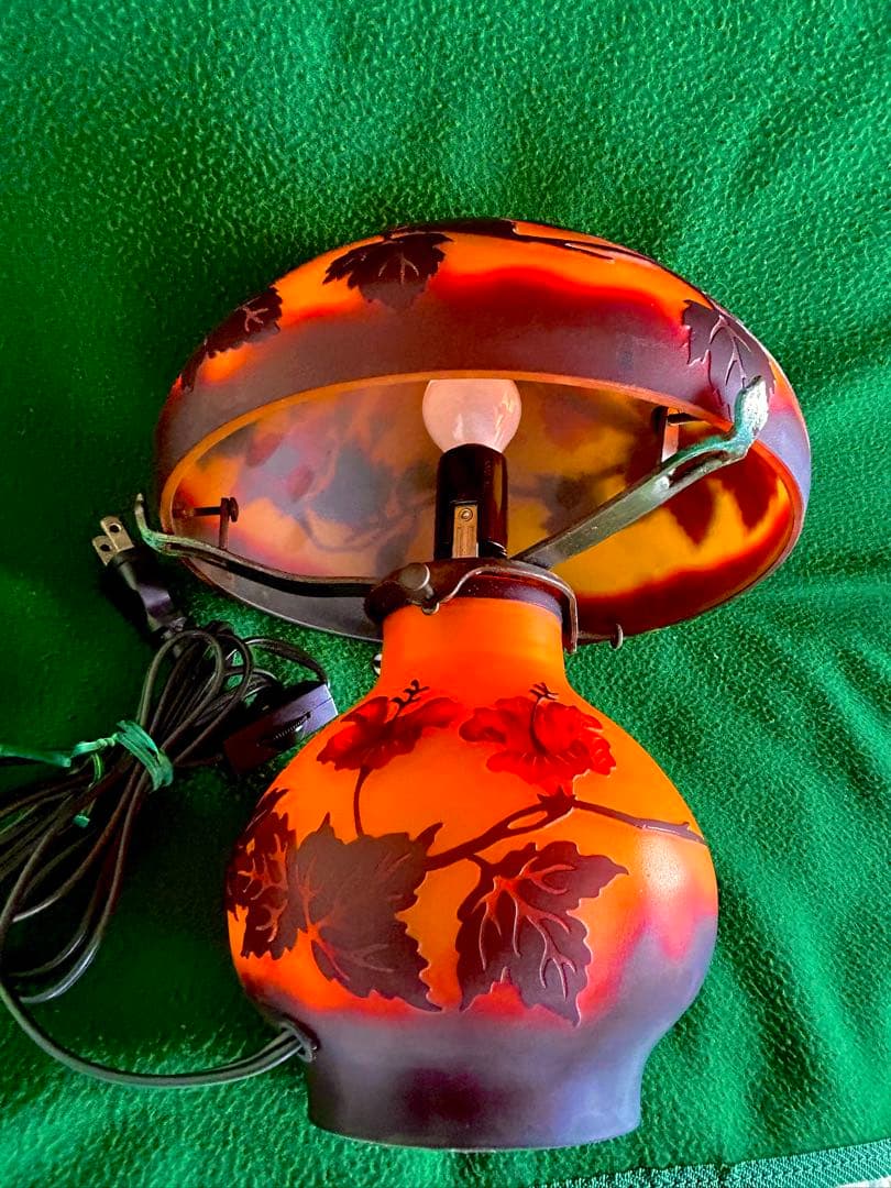 【美品】アール・ヌーヴォーガレ風キノコ型ハイビスカス柄テーブルランプ