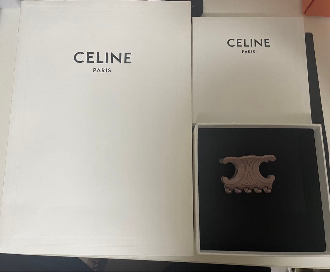 セリーヌ CELINE ラージ ヘアクリップ　ヘアピン　パステルピンク