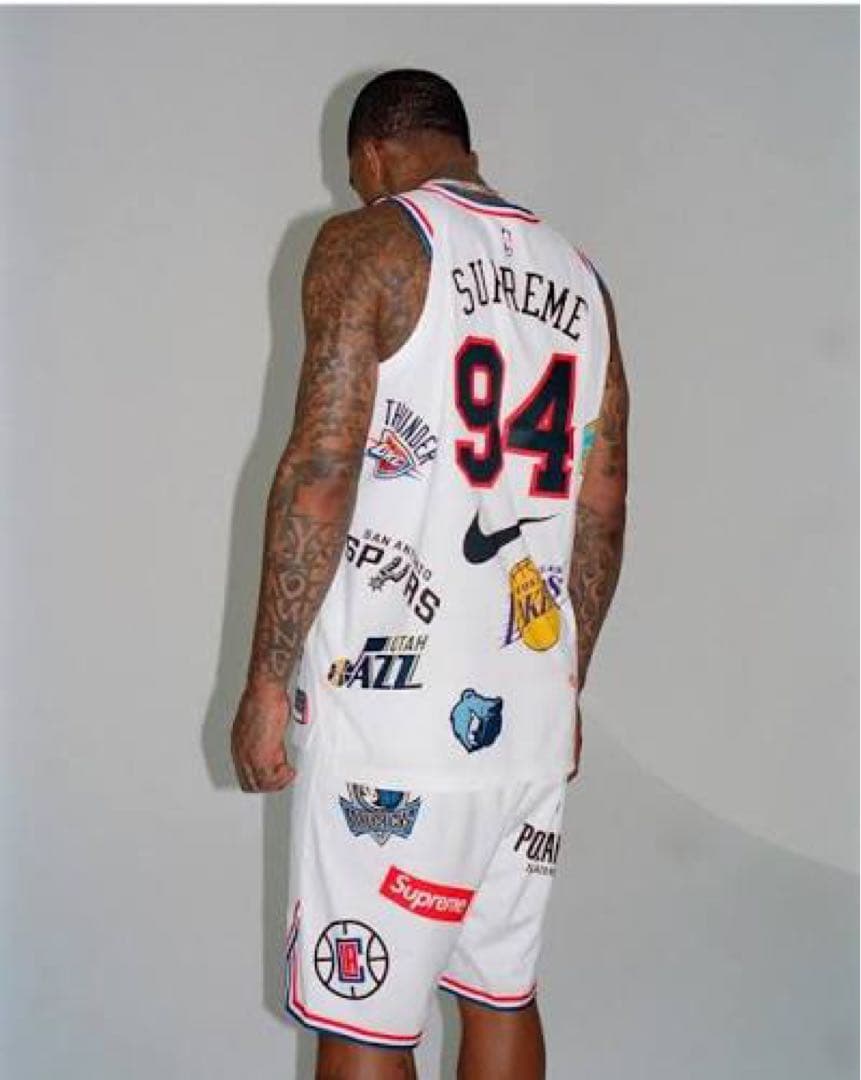 supreme×NIKEセットアップ