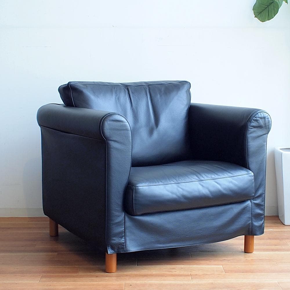 カッシーナイクスシー ピエロ・リッソーニ 「ドリアン」 シングルソファ B