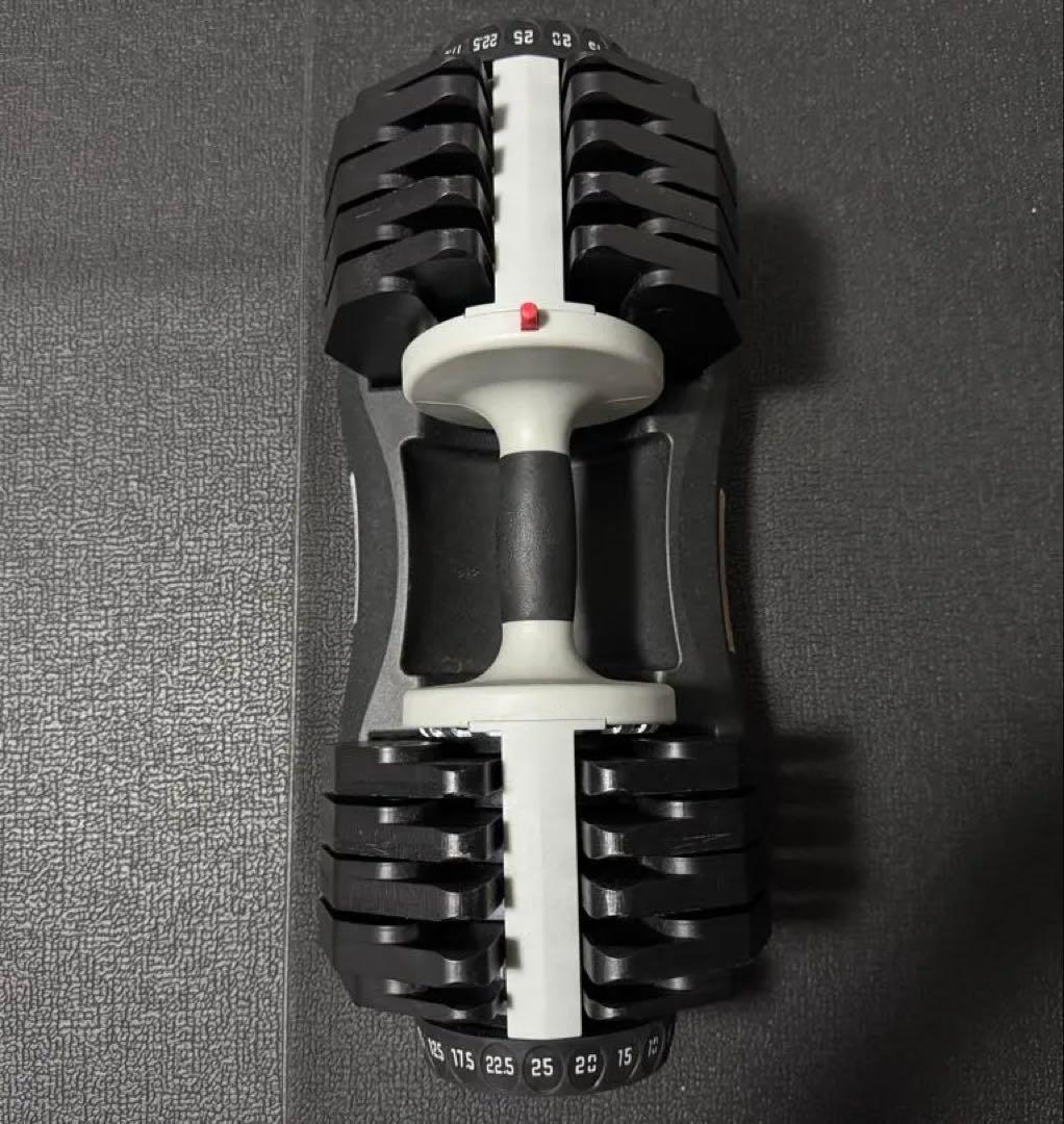 ①可変式ダンベル1個 25.0kg 2.5Kg刻みで調整可能