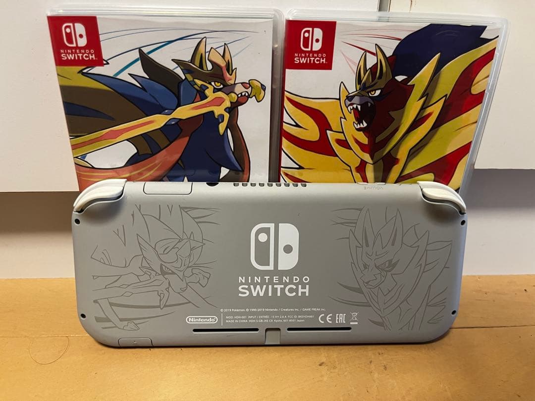 Nintendo Switch Lite ポケモンソード・シールド　セット