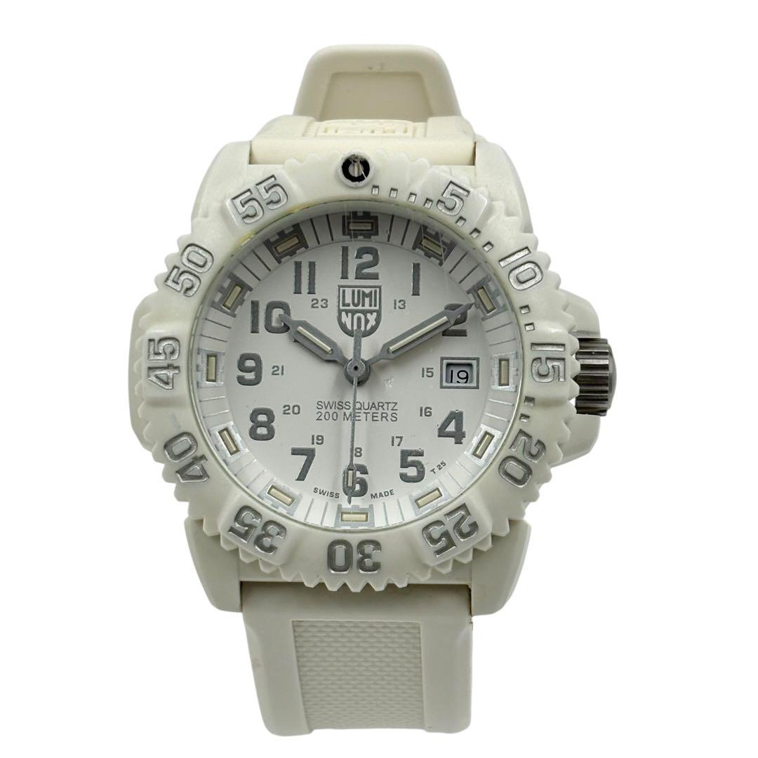 ルミノックス 腕時計 ネイビーシールズ ホワイトアウト 3050 稼動 ダイバー