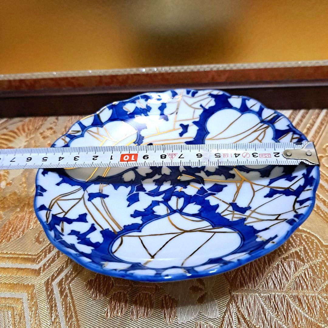 幸楽窯　金彩　氷裂文　白抜き　脚付き　三ツ脚　高台　盛皿　古伊万里　アンティーク