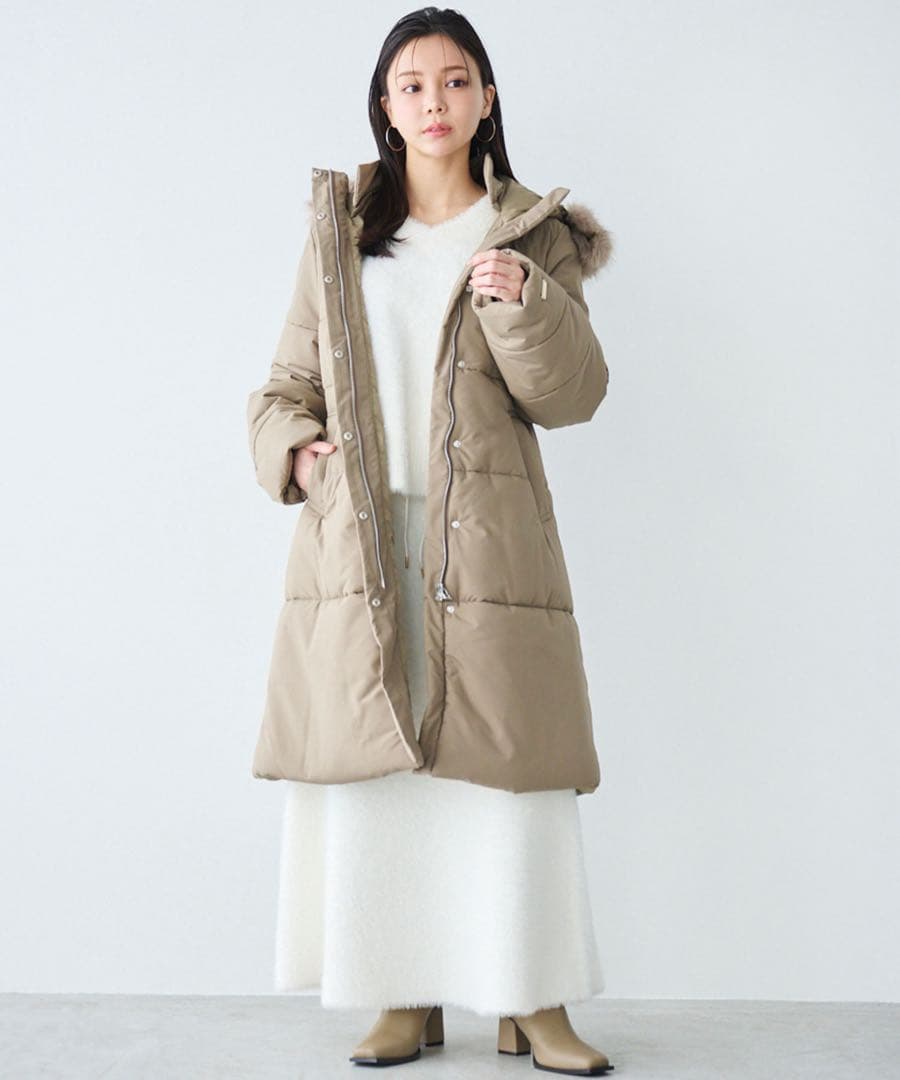 Aimeine ライトサーモロングコート（ダウン）