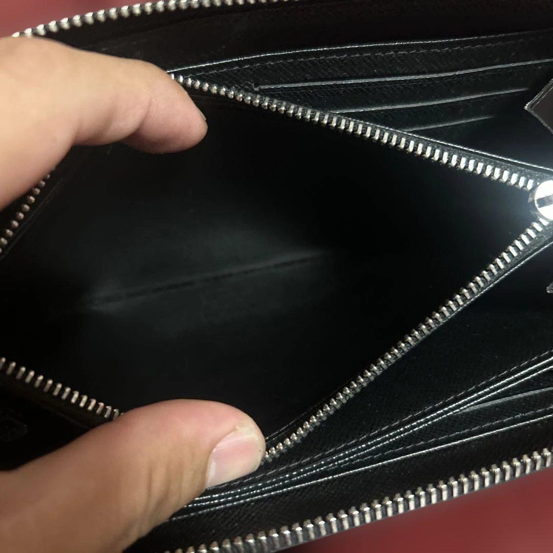 美品！ルイヴィトン エピ ジッピーウォレット
