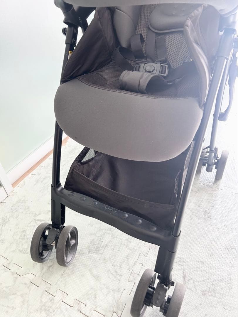 Aprica カルーンエアーメッシュAB　ベビーカー