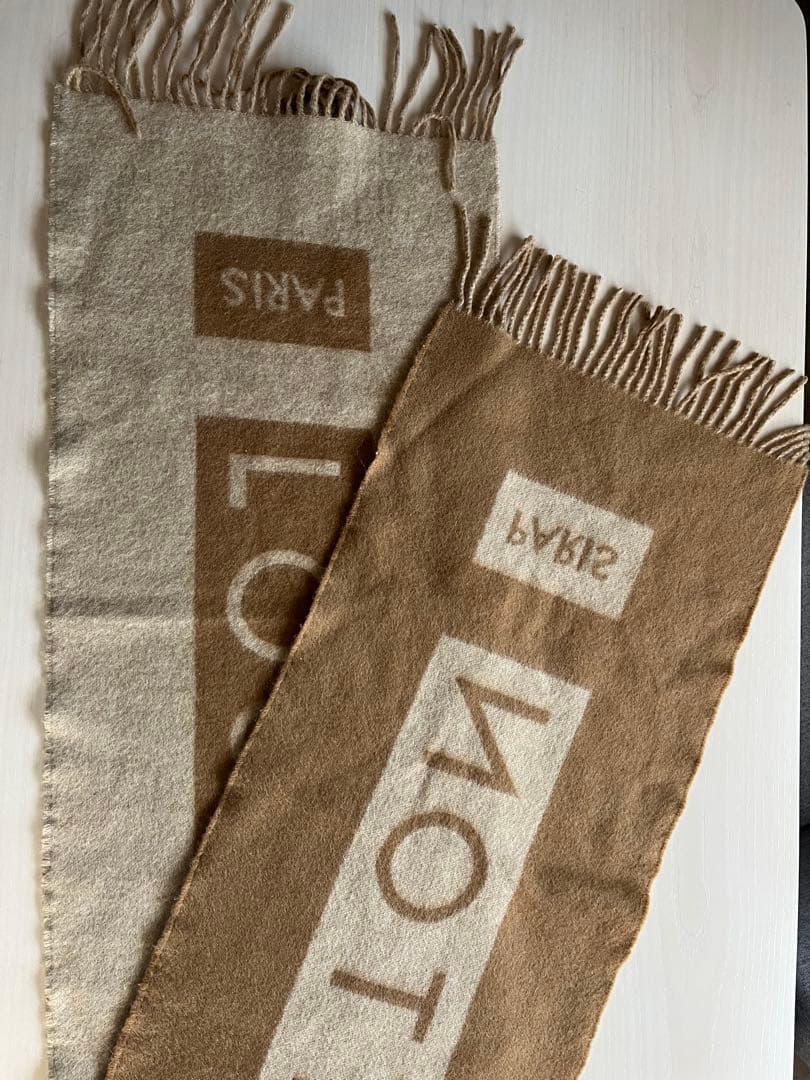 LOUIS VUITTON カシミヤマフラー