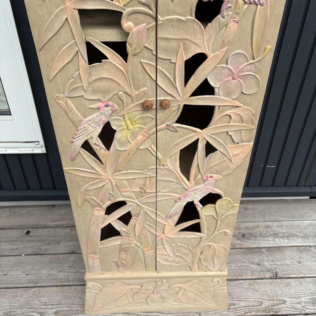 ヴィンテージ 彫刻キャビネット 木製収納棚 鳥 花 草木モチーフ アジアン調