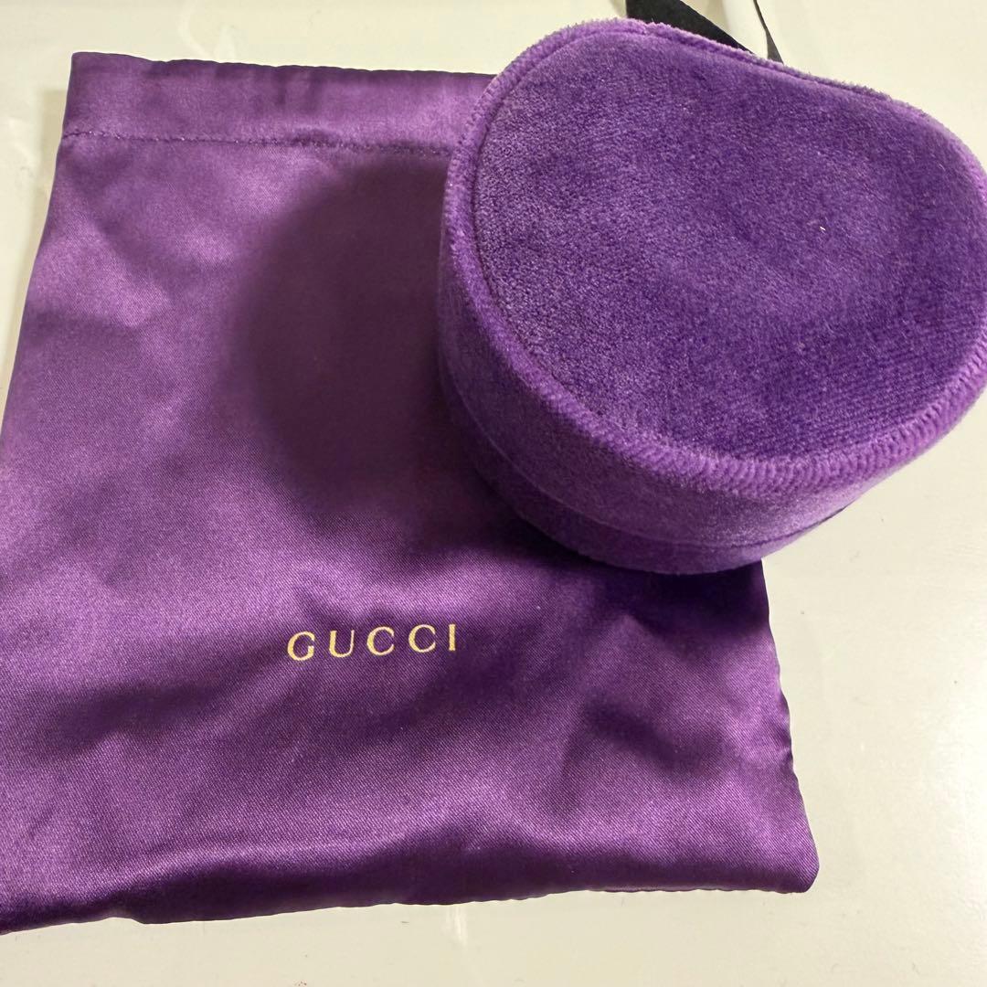 GUCCI シルバーリング オリジナルボックス付き