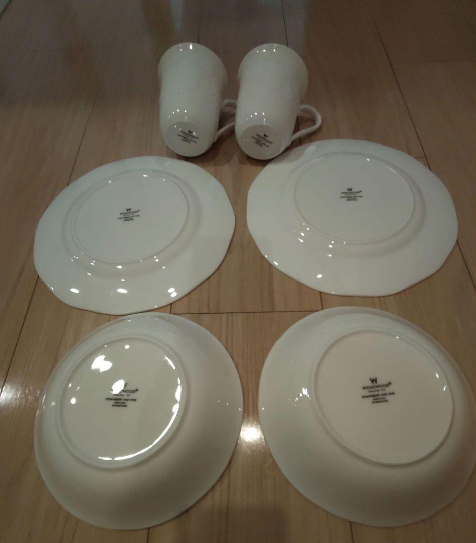ウェッジウッド　ストロベリー&バイン　食器セット 皿4枚 カップ2個
