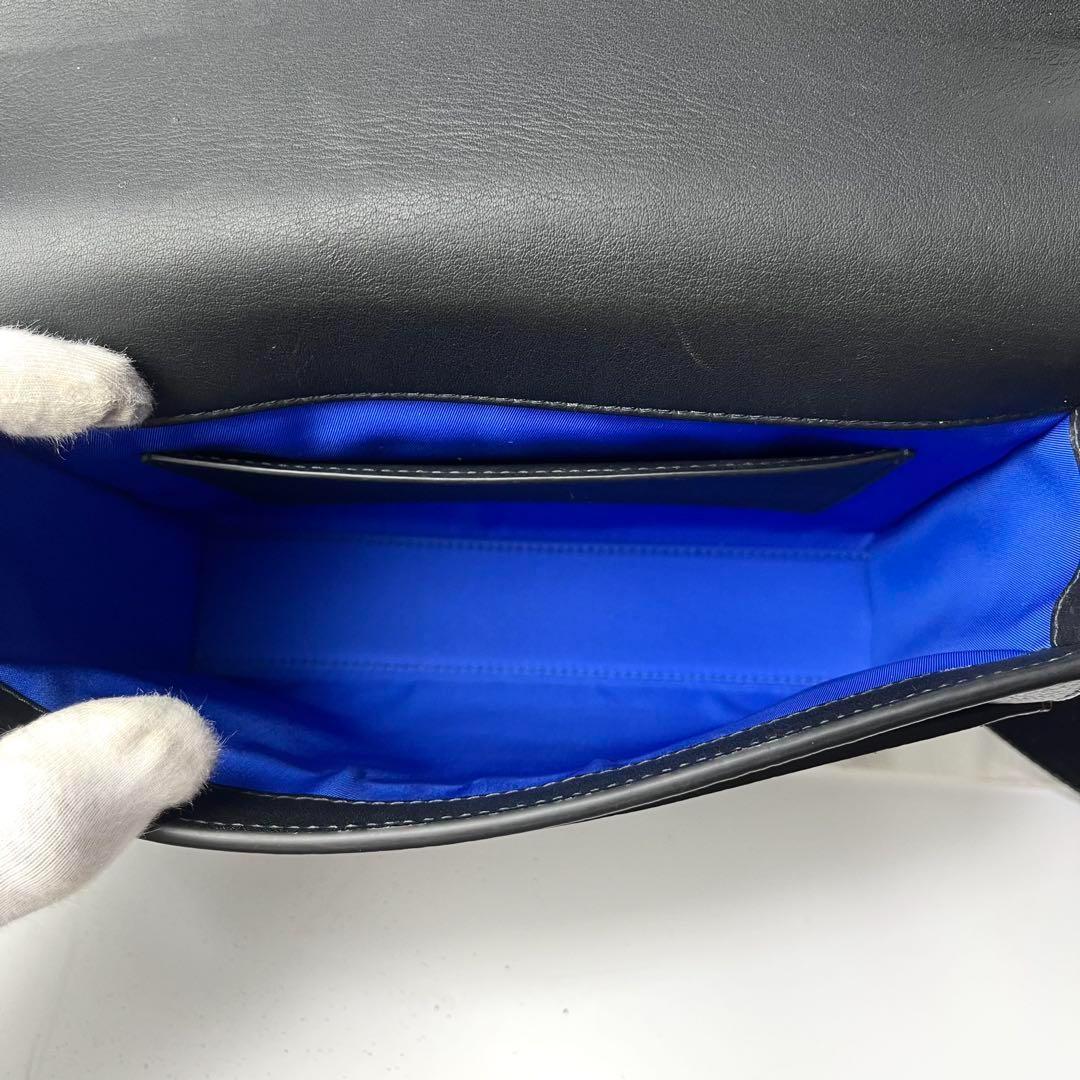 未使用級/現行/付属品付/完売品✨ブルガリマン メッセンジャー 総柄 レザー 黒