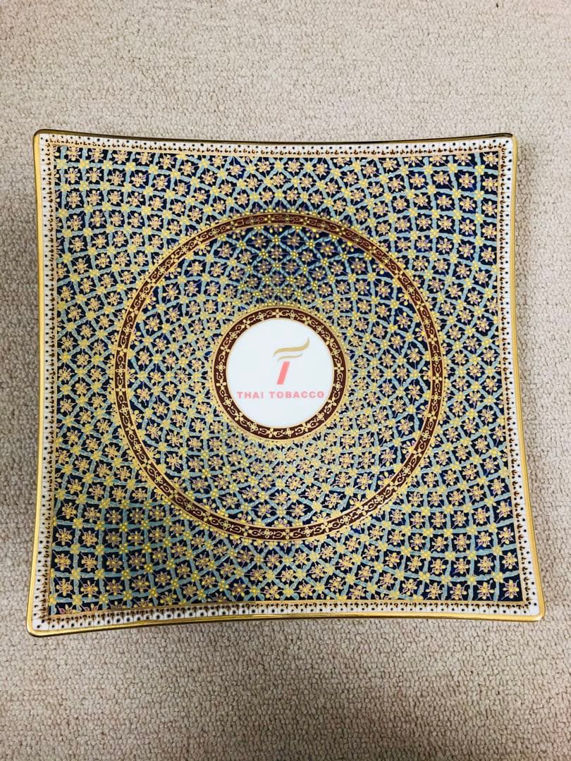 Thai Tobacco 皿