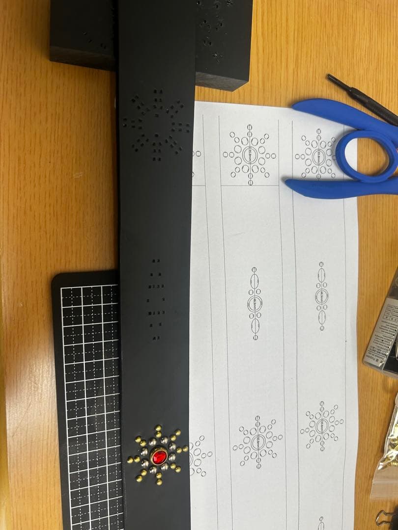 HTC風/本革（牛革）スタッズベルト（ハンドメイド）