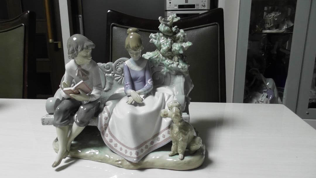 LLADRO　リヤドロ　【ときめき】２　陶器　リアドロ　インテリア　Ｌ373