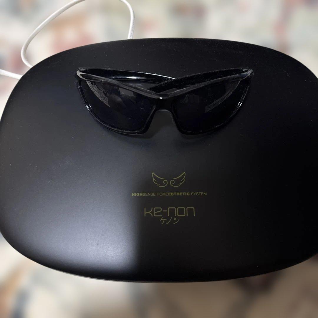 ケノン 家庭用脱毛器　未使用交換カートリッジ付き