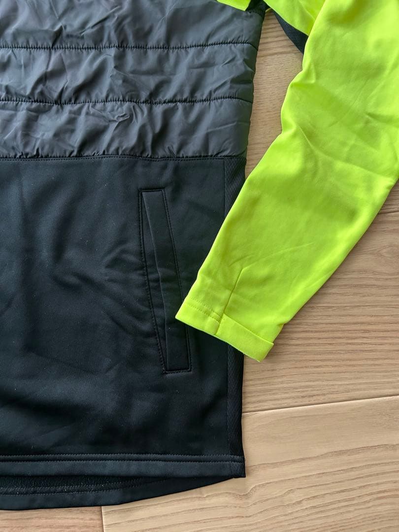 Nike 長袖トップスとパンツ セット