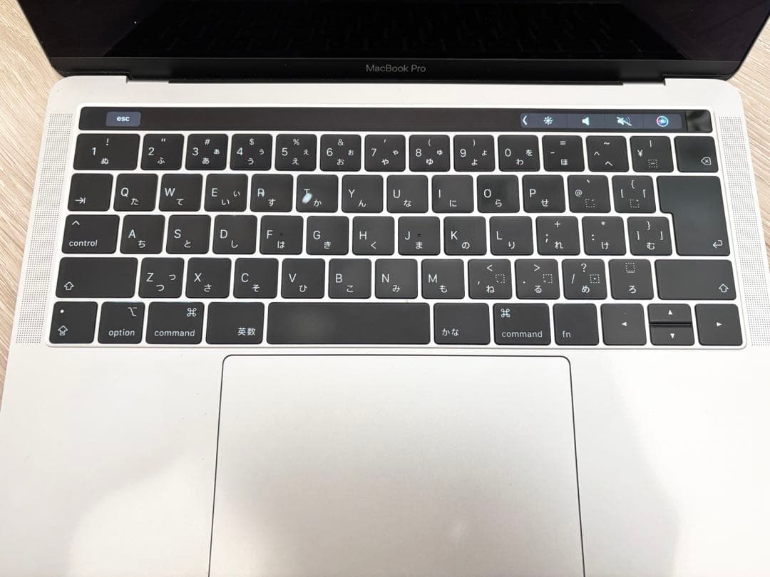 MacBook Pro 2019 13-inch メモリ8GB SSD256GB