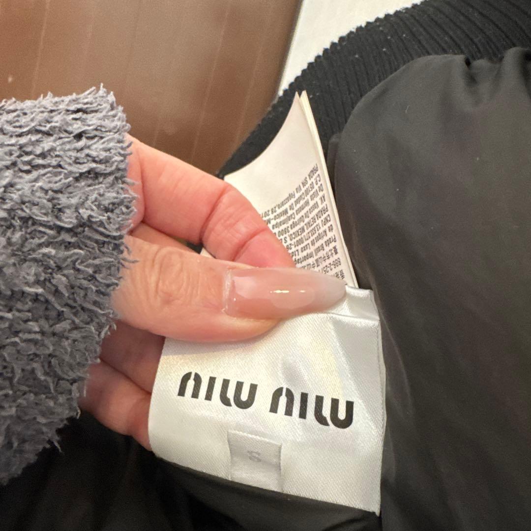 Q Chan　　　miu miu ブラック ダウンジャケット ショート丈