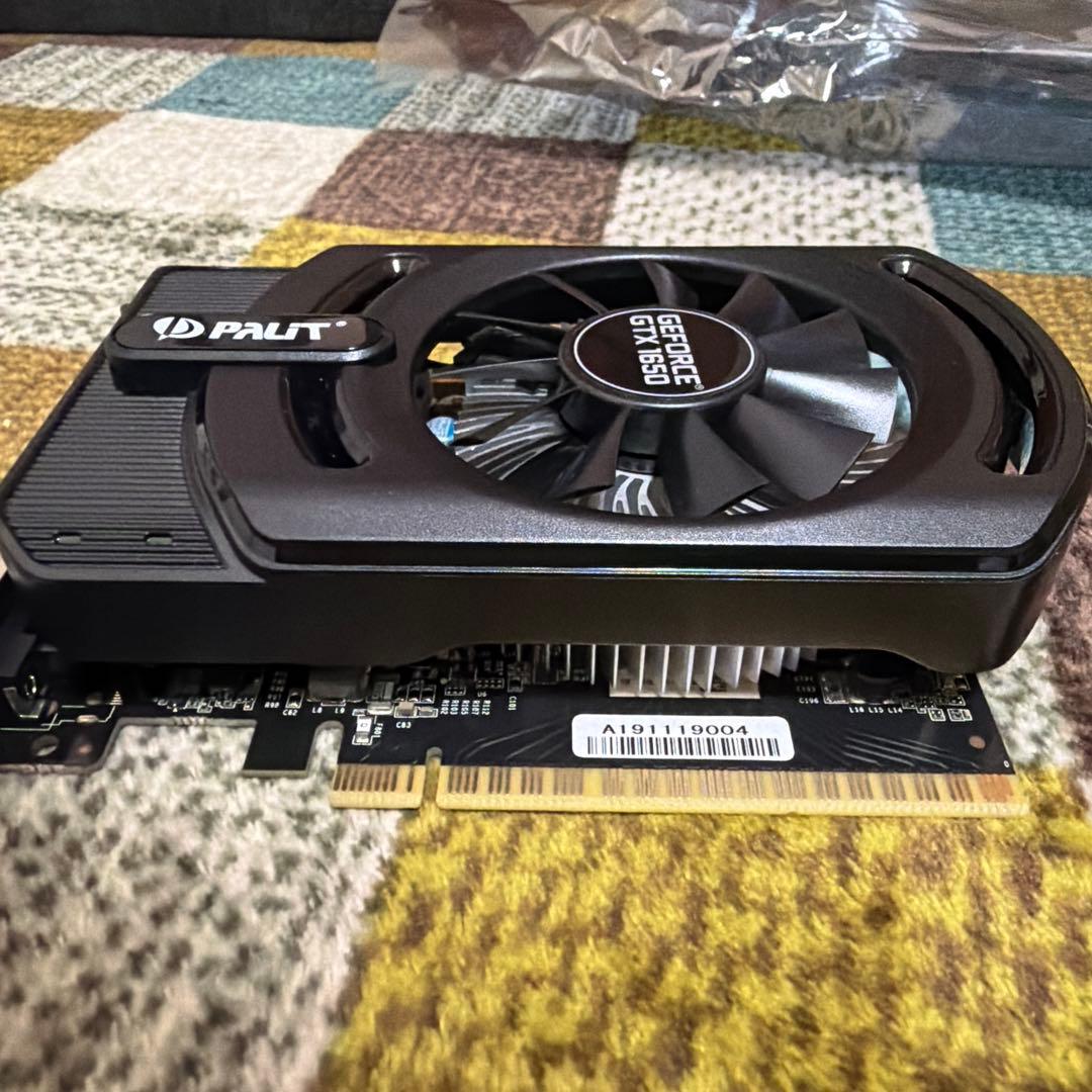 グラフィックボード・グラボ・ビデオカード Palit GeForce GTX 1650 StormX OC D6 4GB