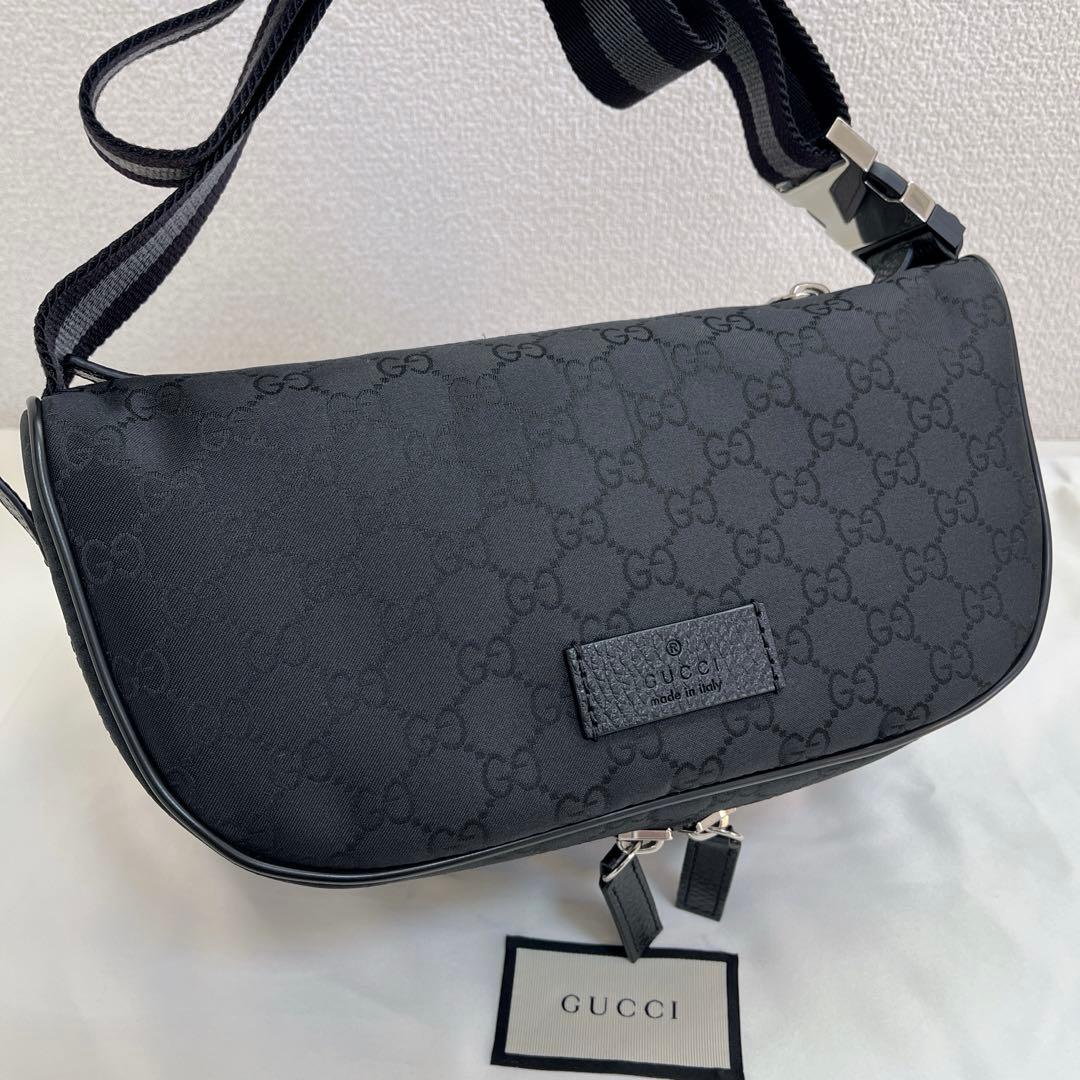 【美品】GUCCI グッチ　GGナイロン　ショルダーバッグ　ウエストバッグ