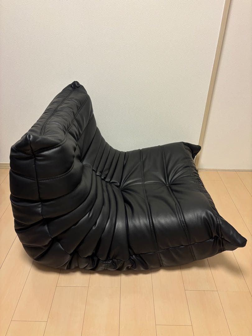 リーン・ロゼ トーゴ ソファ レザー １P