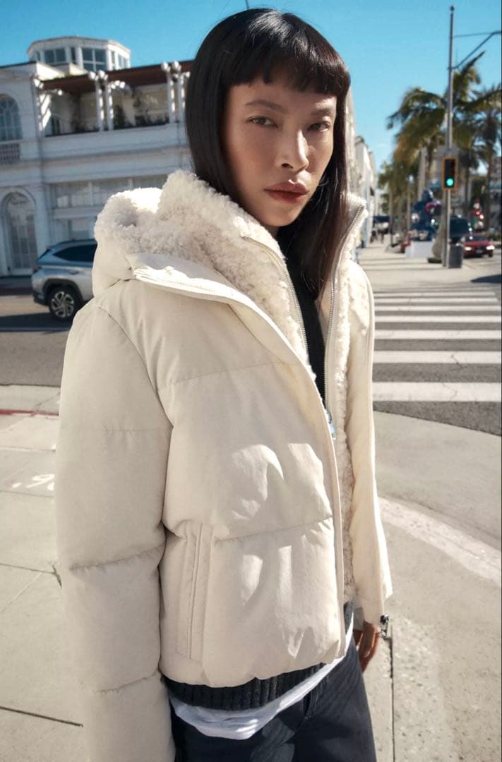 【ZARA】ザラ L フェイクシープスキンフード付き撥水ウィンドブレーカー 白