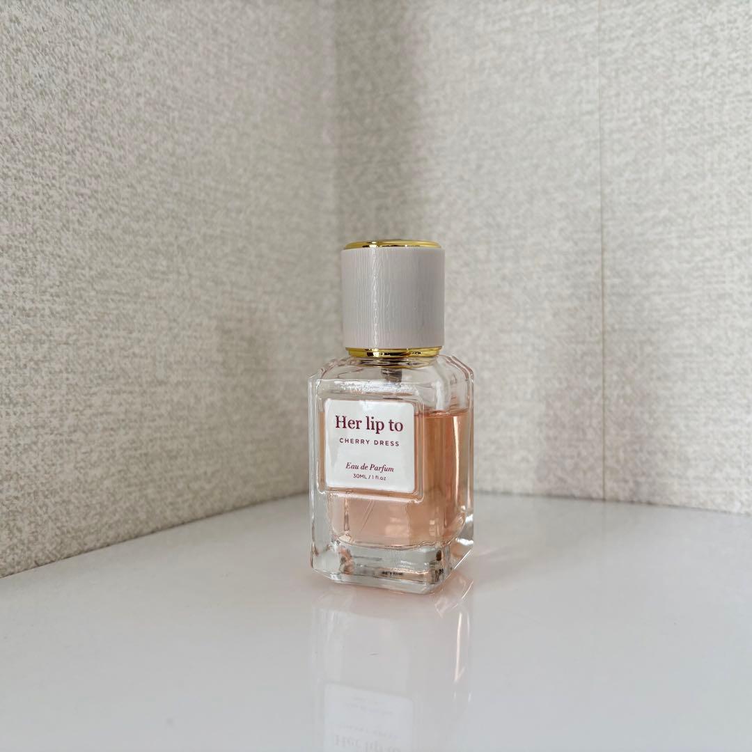 【完売品】herlipto beauty 香水 cherry dress