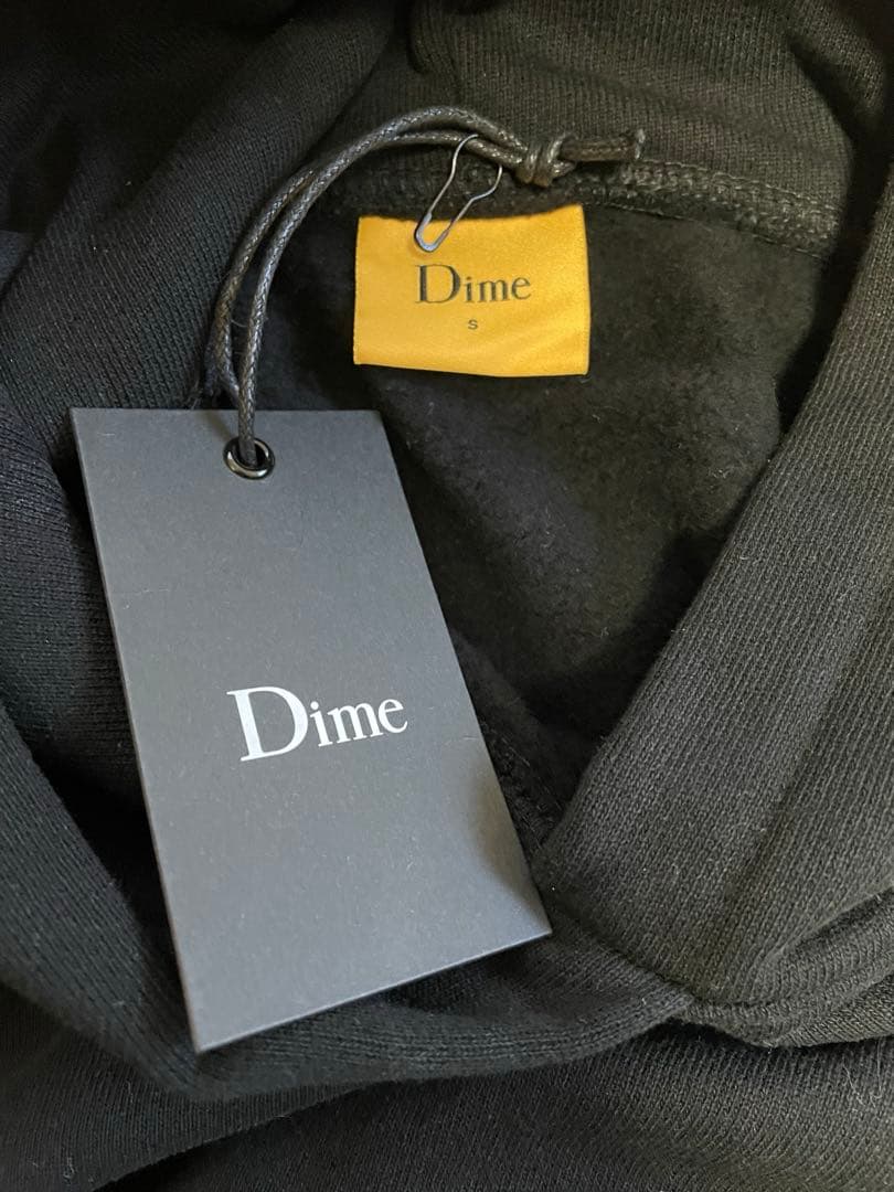 Dime ブラックフード付きパーカー
