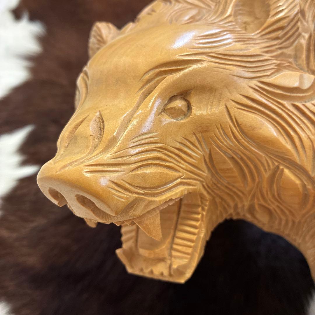 ビンテージ？ 木彫り 鋭い爪が獰猛な熊の置物 ハンドメイド 作家 無銘