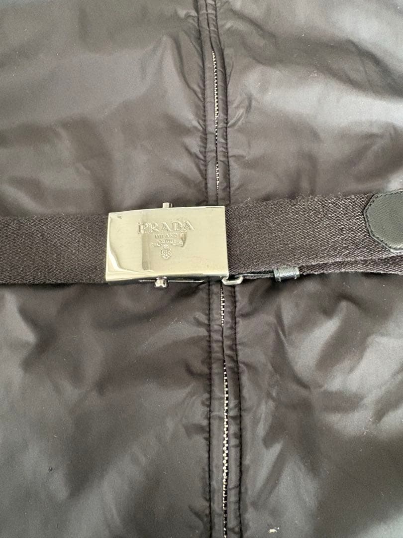 PRADフード付きブラックライトダウンジャケット