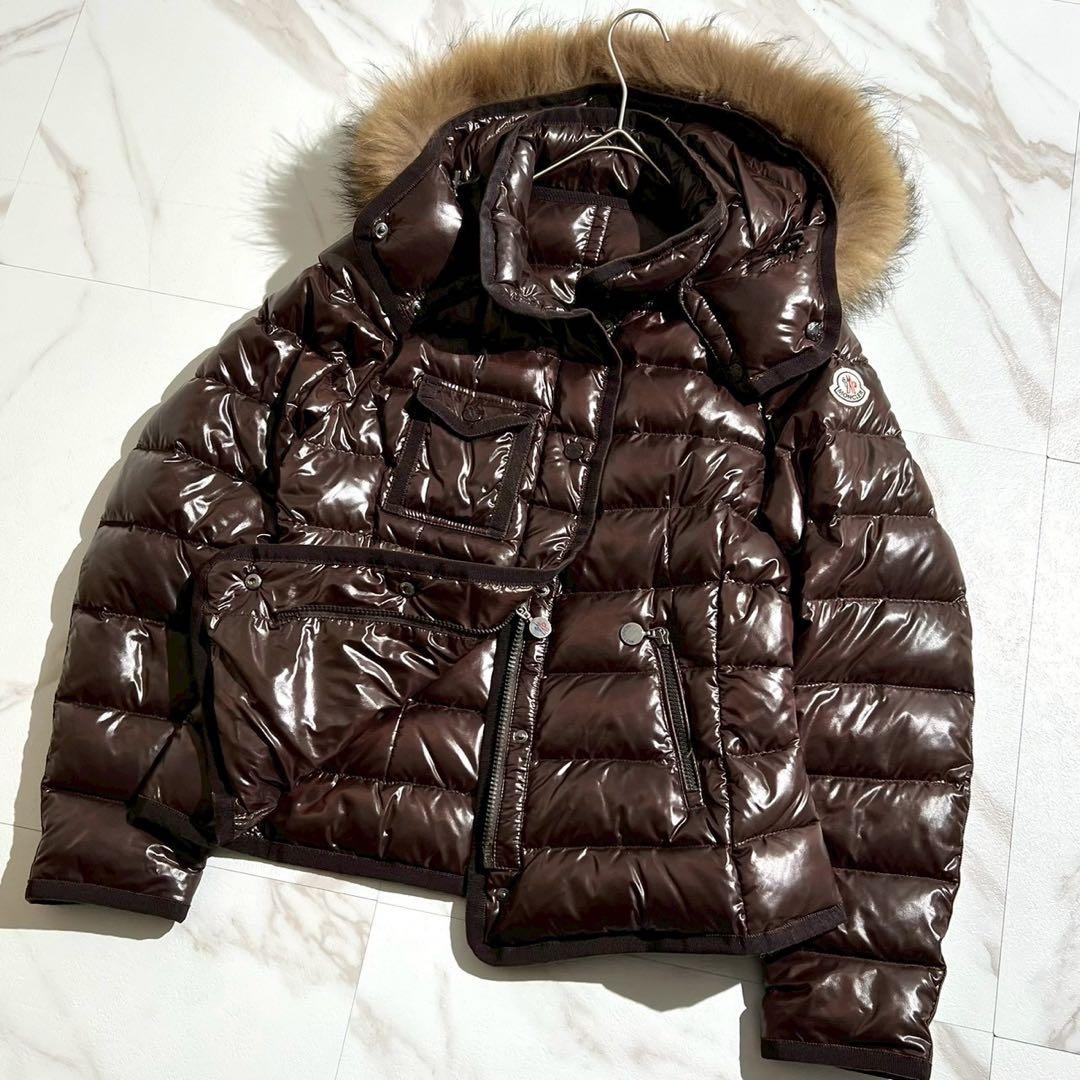 【美品】モンクレール アルモワーズ ダウン ジャケット ファー サイズ2