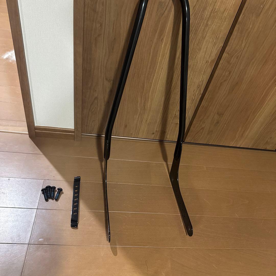 M8 ワンピース・トール・リジッドマウントシーシーバー/グロスブラック