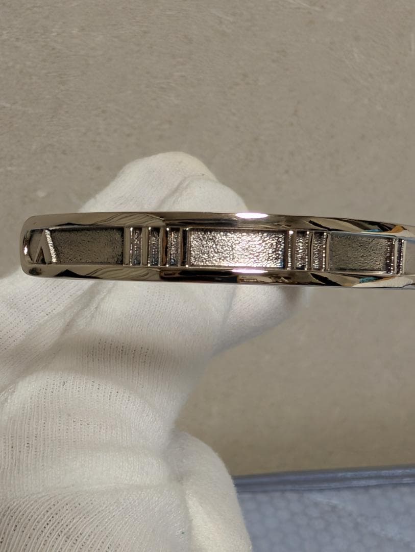 TIFFANY&Co.ティファニー　アトラス　バングル　箱や袋付き