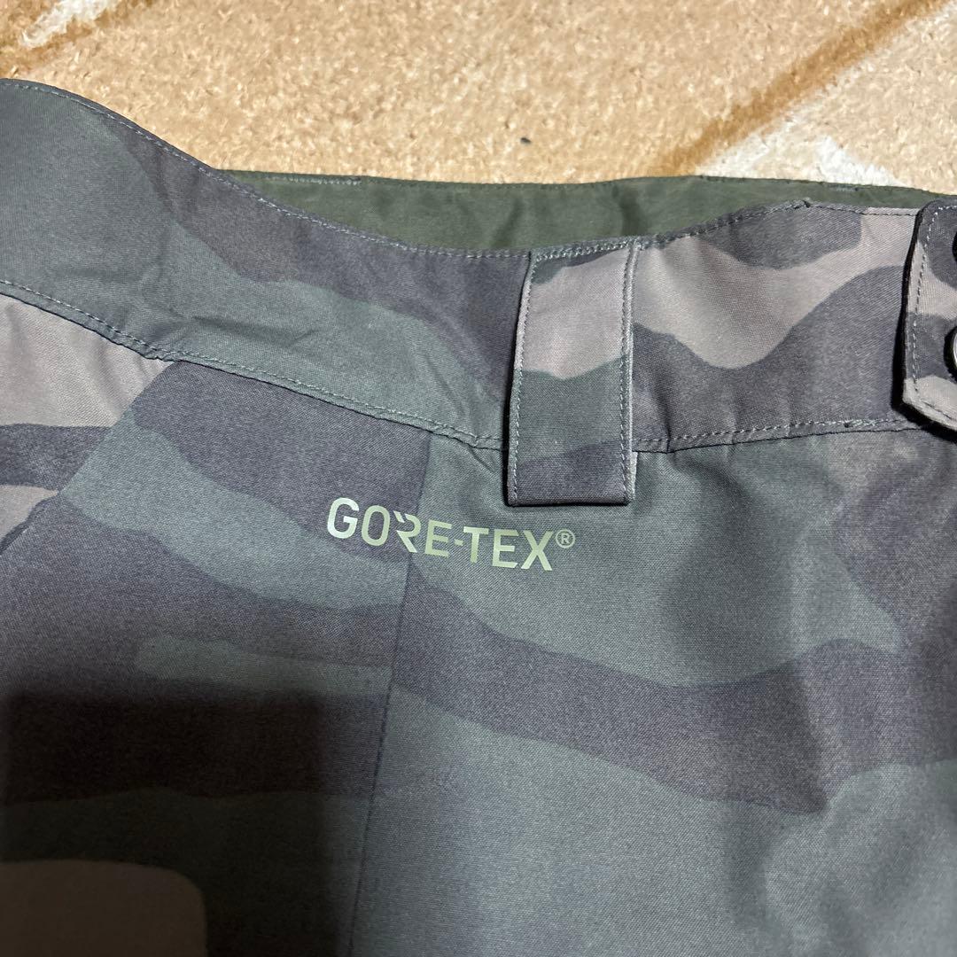 Burton ［ak］バートンak GORE-TEX パンツ　メンズL