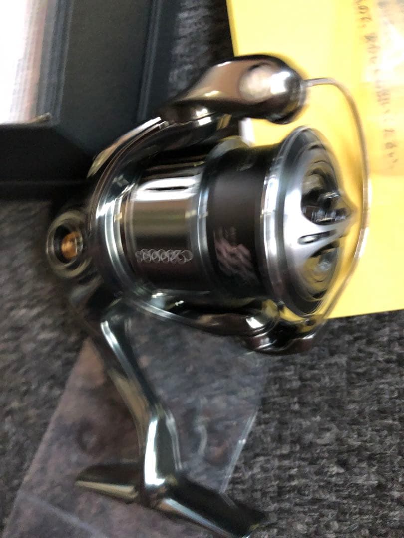 2022 シマノ ステラ C2000S スピニングリール