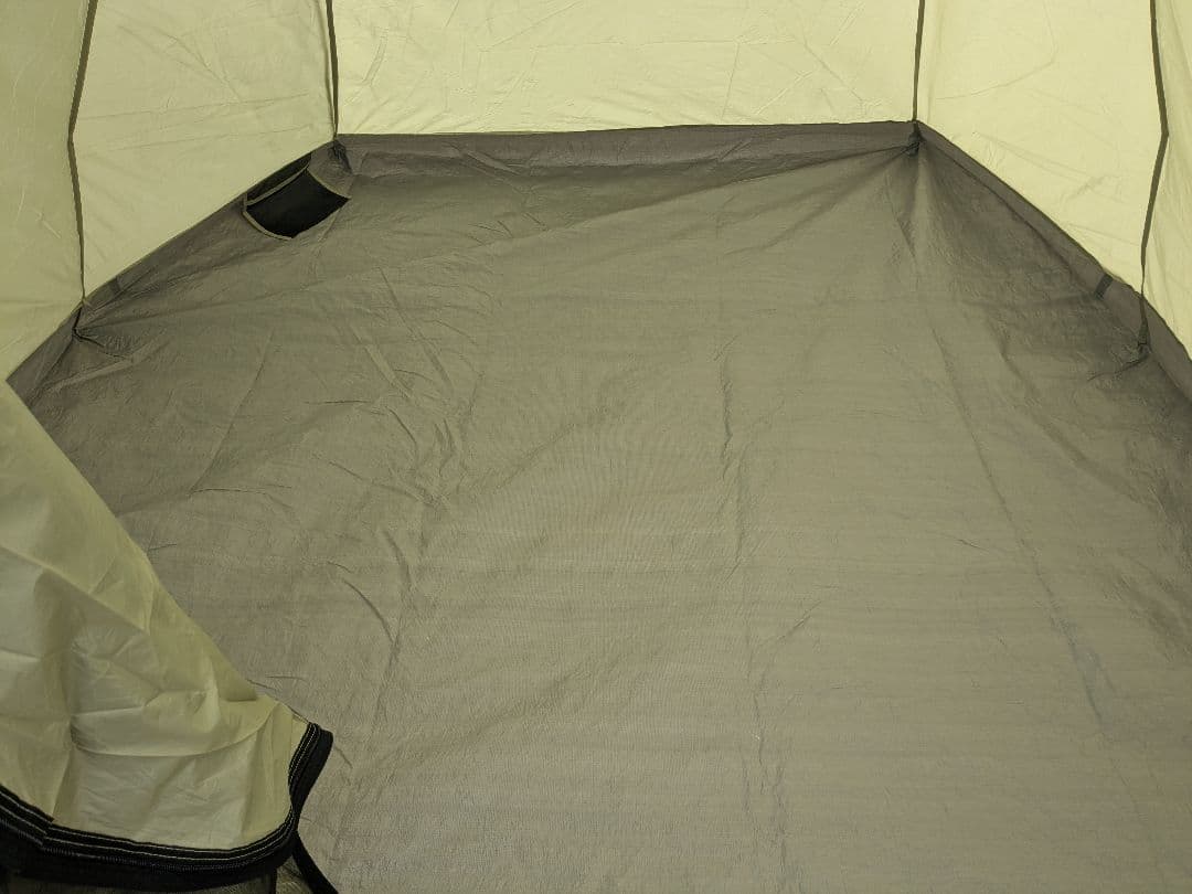 【美品】グリーンステージ　2ルームトンネルテント