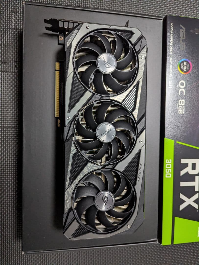 グラフィックボード・グラボ・ビデオカード ASUS ROG Strix GeForce RTX 3050 OC 8GB