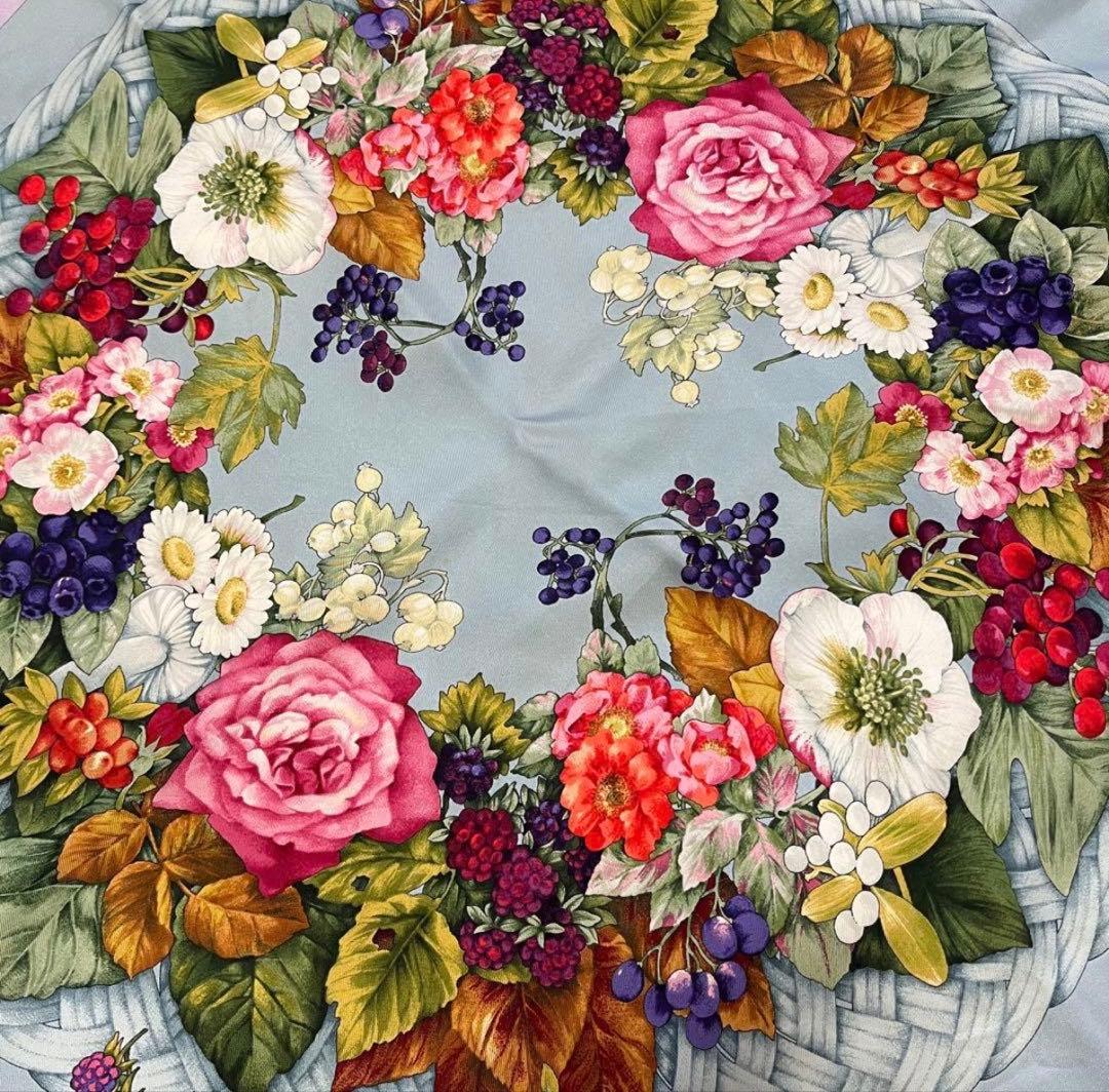 GUCCI グッチ　シルク　スカーフ　ストール　花模様　ビンテージ