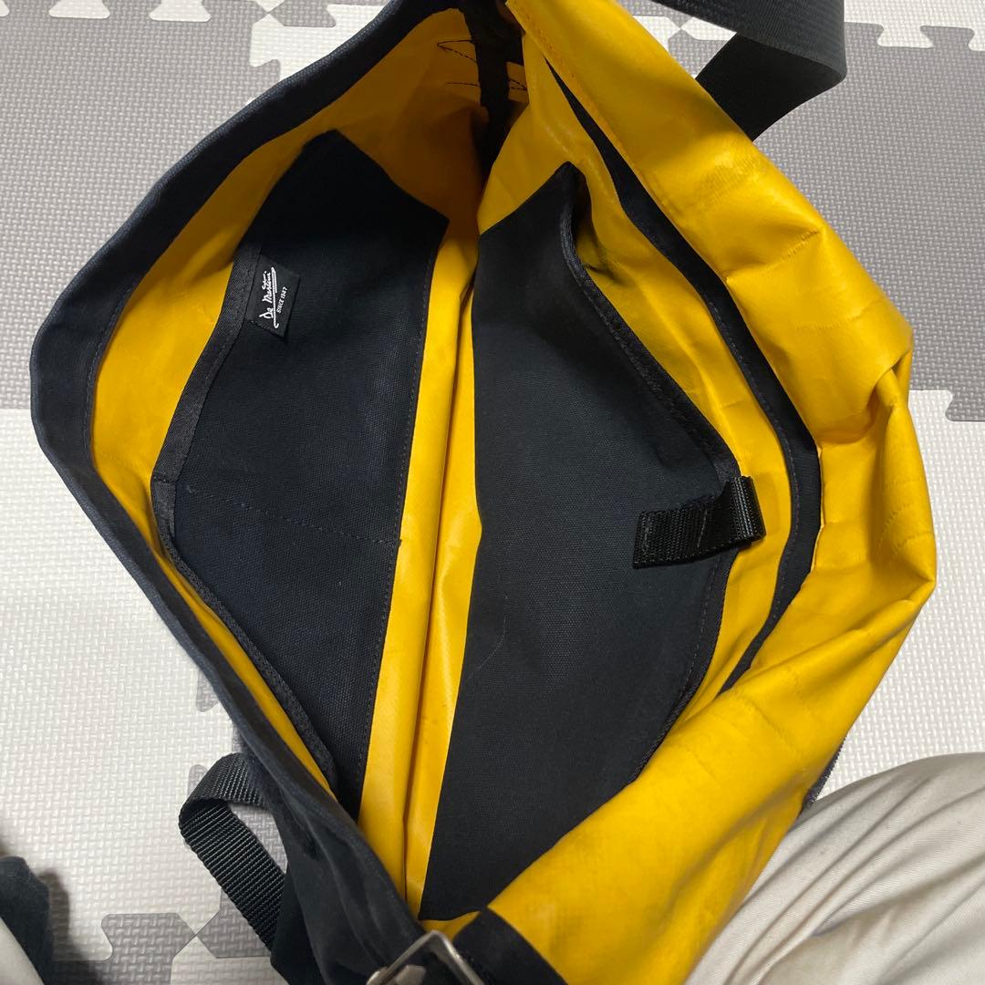 Supreme De Martin メッセンジャーバッグ 黒と黄色